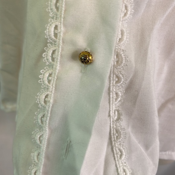 Vintage Cream Button Shirt with Lace and Bell Sleeves - Picture 3 of 9